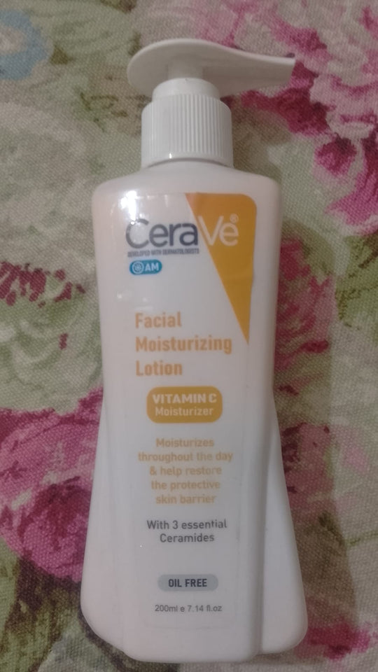 CeraVe Facial Moisturizing Lotion – Hydrating & Gentle for All Skin Types, 200ml